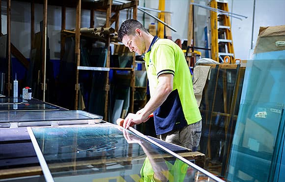 Glass and glazing practical training